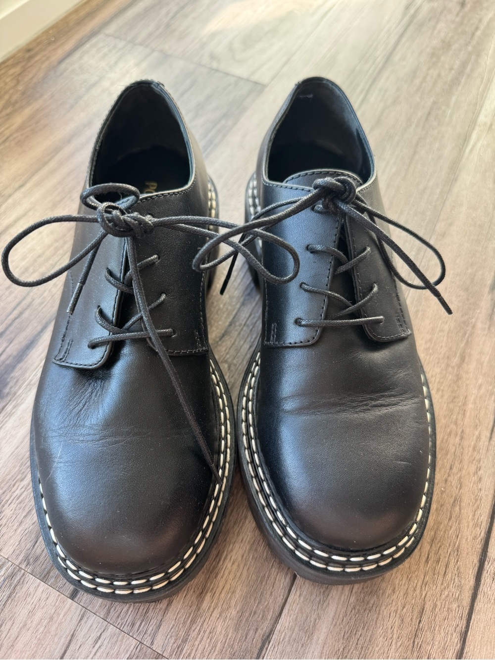 Poppy Barley Black Leather Platform Lug Lace-Up Shoes — Size 6